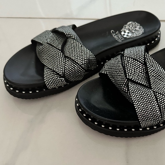 Vince Camuto Kevin Braid Embellished Slides - Picture 4 of 7